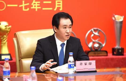然而，这些改编亮点同样是引发争议的焦点。